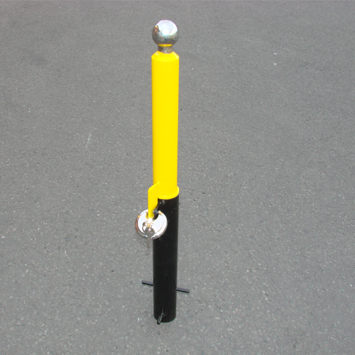 MP9735 Security Post - Removable Trailer Hitch Security Posts